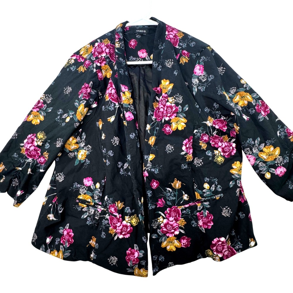 Torrid Blazer Women 3 Black Floral Open Front 3/4 Sleeve Ruched Career Romantic
